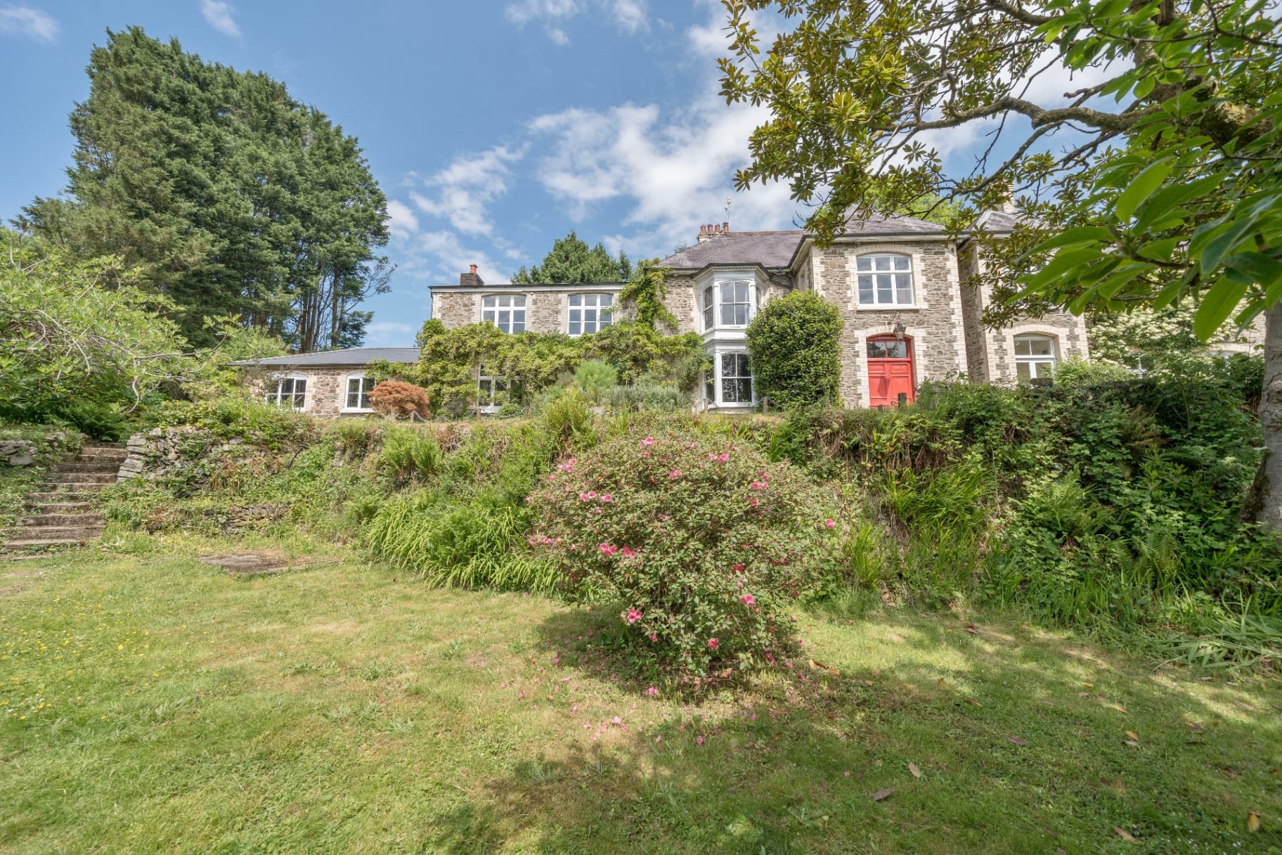 Broomhill Estate — image 2
